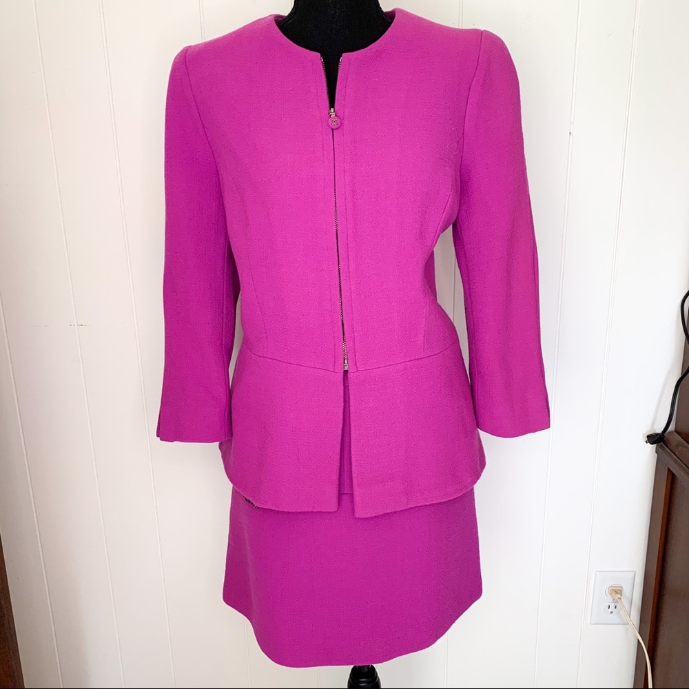 Vintage Chanel Two Piece Suit  SIZE 44/US10